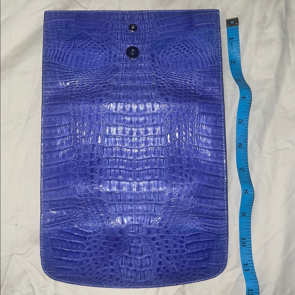 River Crocodile Skin Wallet Periwinkle-Blue - Picture 7 of 9